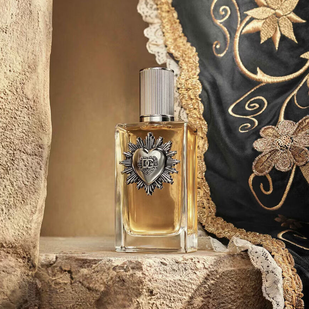 dolce-gabbana-devotion-pour-homme-apa-de-parfum-barbati-50ml-parfum-301201-3 dolce-gabbana-devotion-pour-homme-apa-de-parfum-barbati-50ml-parfum-301201-3